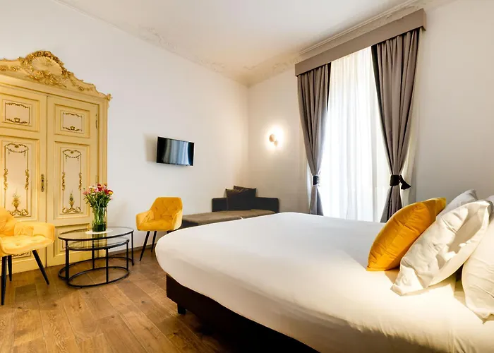 Oda ve Kahvaltı V Collection Piazza Farnese Luxury