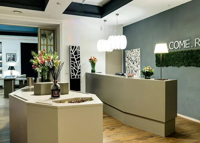 Piazza Farnese Luxury