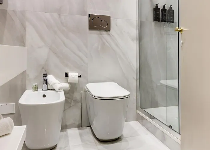 Oda ve Kahvaltı V Collection Piazza Farnese Luxury Roma