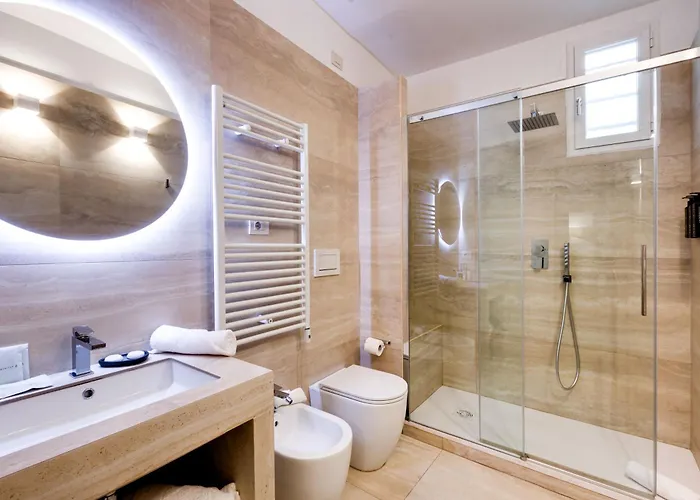 V Collection Piazza Farnese Luxury 4*