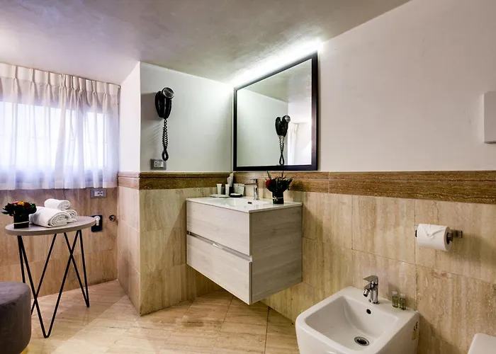 V Collection Piazza Farnese Luxury 4* Roma