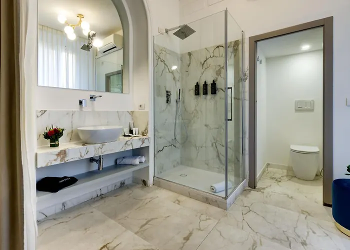 Nocleg ze śniadaniem V Collection Piazza Farnese Luxury