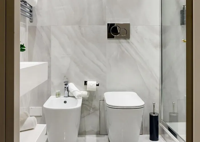 V Collection Piazza Farnese Luxury 4*