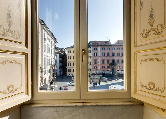 V Collection Piazza Farnese Luxury 4*