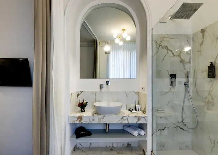 Oda ve Kahvaltı V Collection Piazza Farnese Luxury