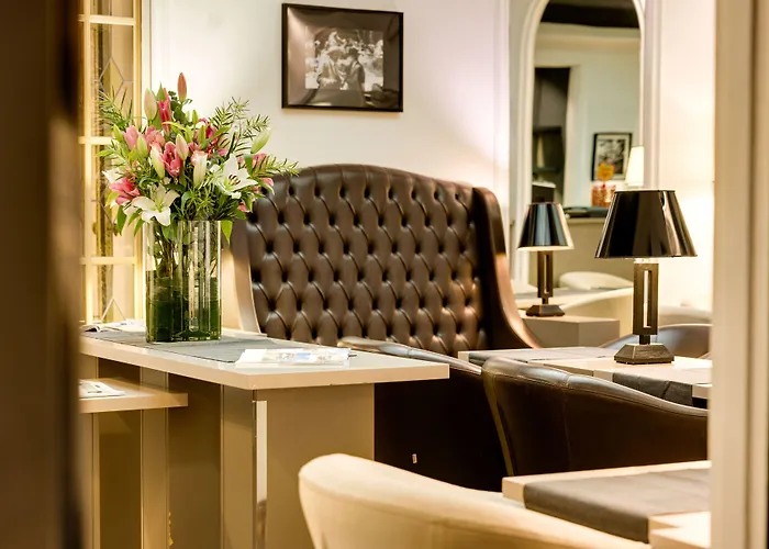 V Collection Piazza Farnese Luxury Oda ve Kahvaltı Roma