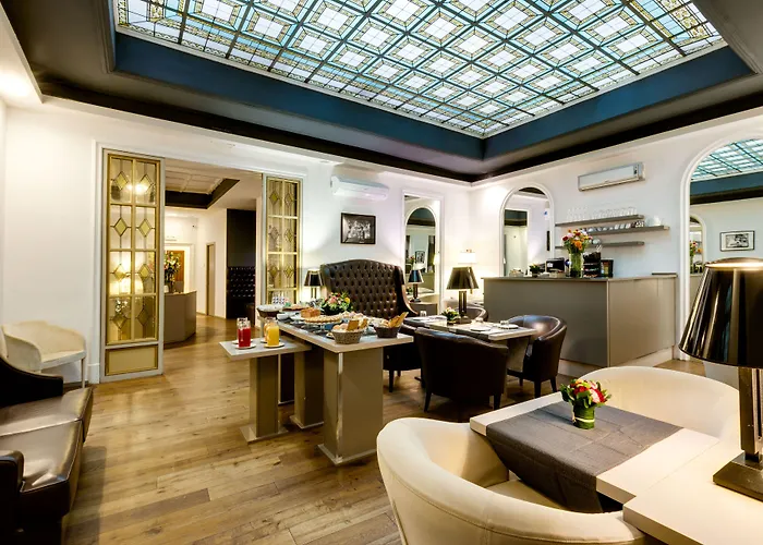 V Collection Piazza Farnese Luxury Oda ve Kahvaltı 4*