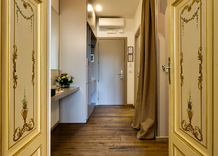 Nocleg ze śniadaniem V Collection Piazza Farnese Luxury 4*